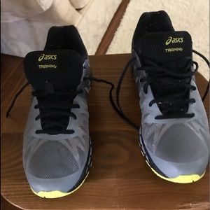 Used Asics Trainers